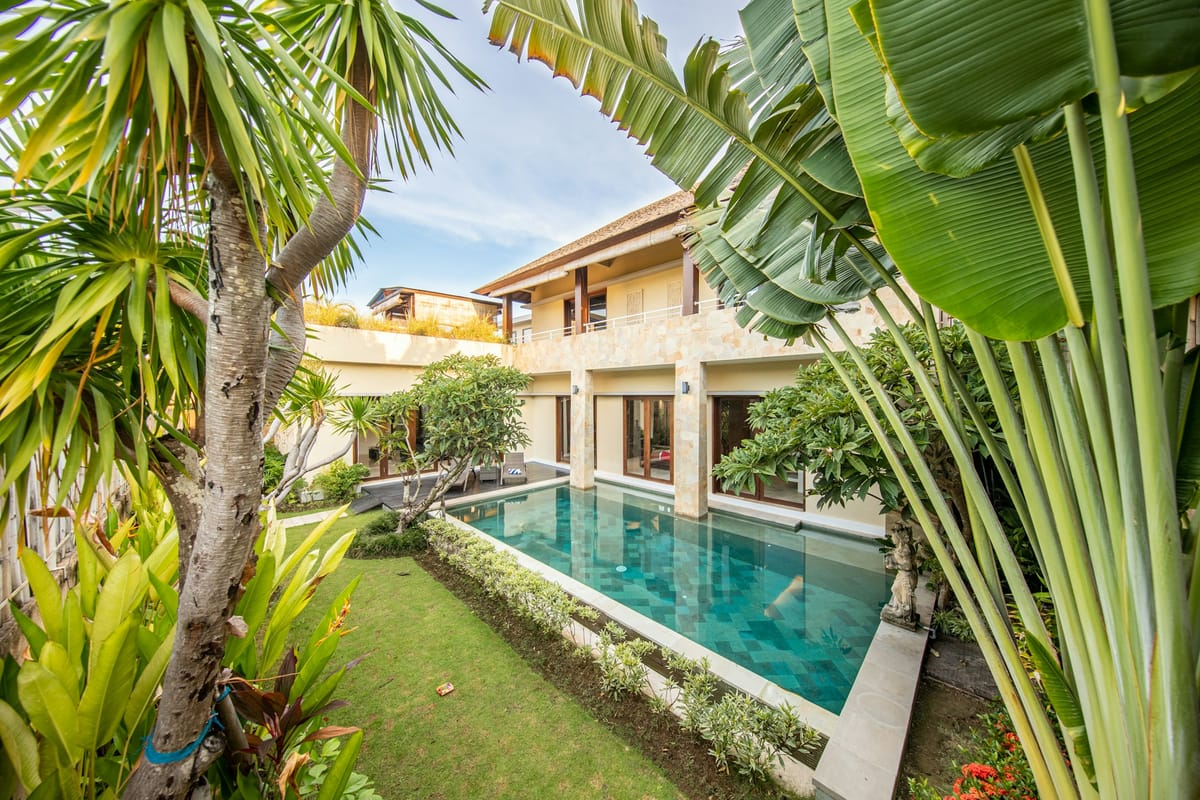 Renovating Villas in Bali: Navigating the Challenges of Foundation Repair, Soil, and Concrete